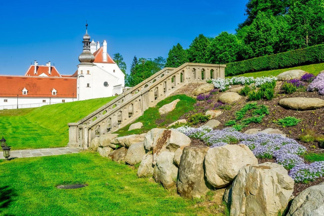 Schloss Thalheim Sankt Poelten Exterior foto